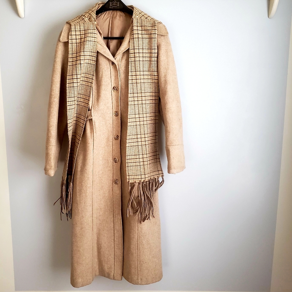 Vintage Tan heavy Winter Overcoat